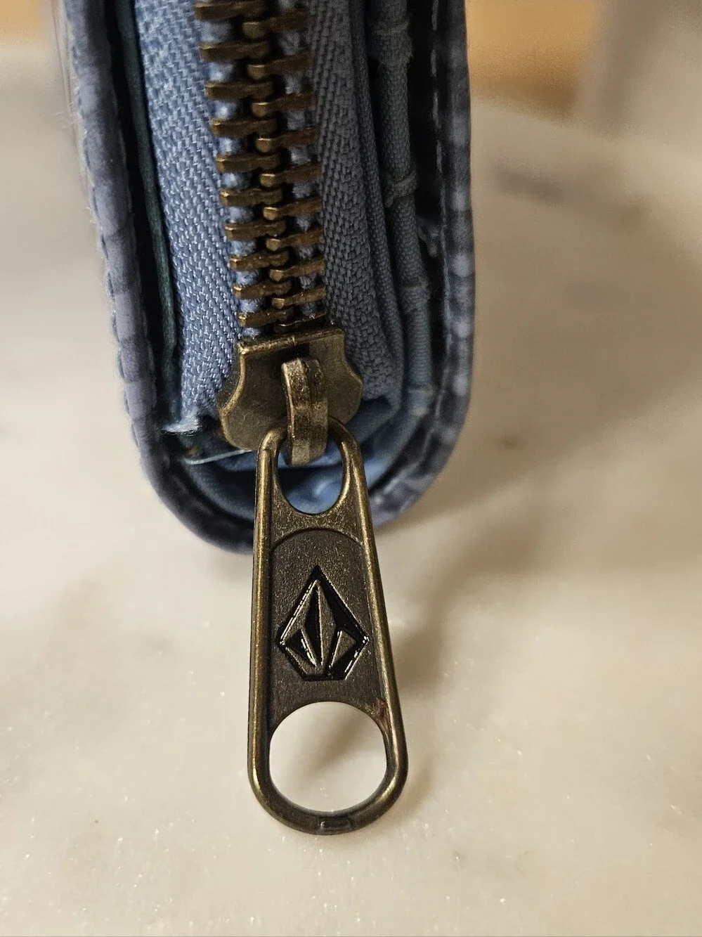 Volcom Stone Two-toned Blue Embossed Zip Wallet
